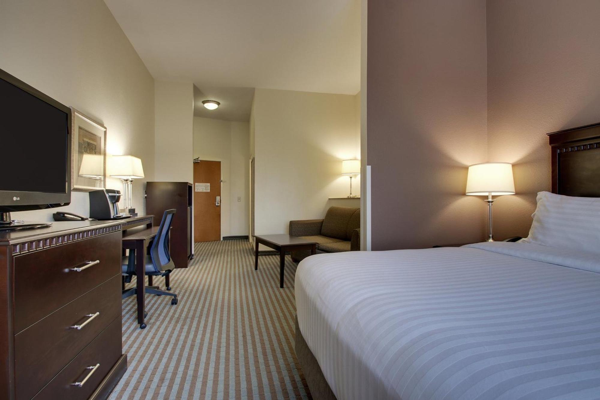Holiday Inn Express Leland - Wilmington Area By Ihg Dış mekan fotoğraf