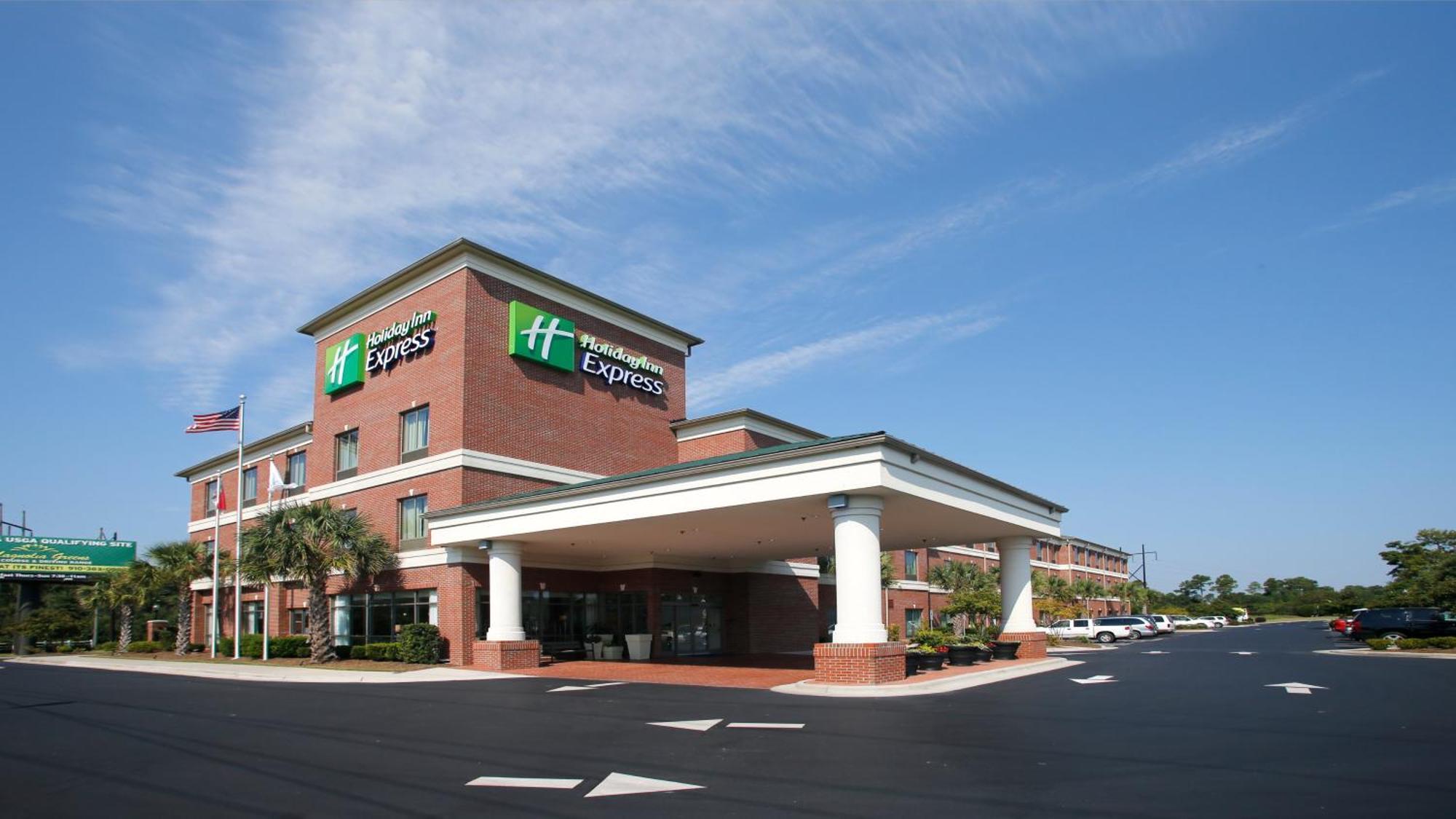 Holiday Inn Express Leland - Wilmington Area By Ihg Dış mekan fotoğraf